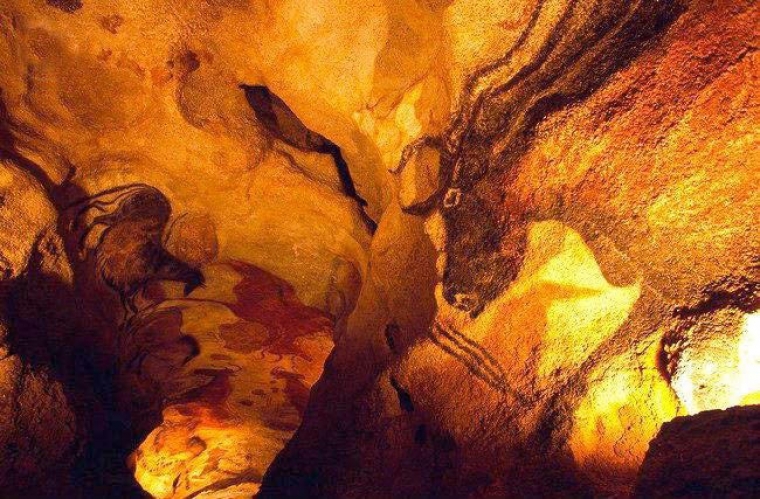 Le Dessein d&#039;Homo sapiens au Paléolithique supérieur : de la quête de survie à la quête de transcendance